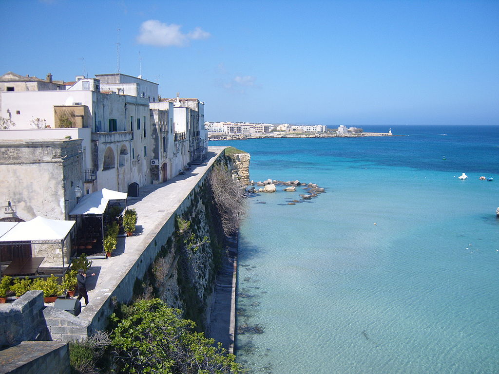 Otranto, il borgo più citato alla Ruota della Fortuna, foto di Freddyballo su wikipedia.org