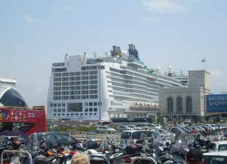 Porto di Napoli