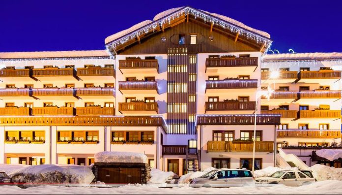 Hotel Bellevue Suites & SPA di Cortina