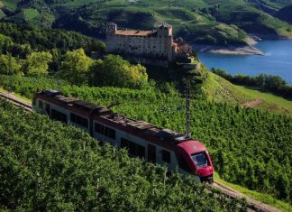 Il Trenino dei Castelli, Trentino.