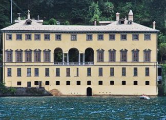 Villa Pliniana, Lago di Como