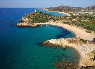 La spiaggia di Chia, a Domus de Maria in Sardegna