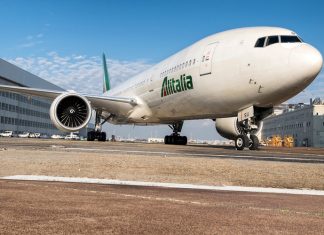 Alitalia boeing 777