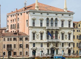 Palazzo Balbi. Foto Wikipedia